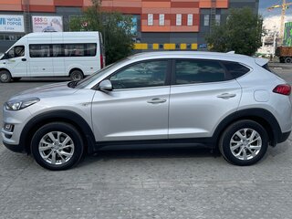 2019 Hyundai Tucson III Рестайлинг, серебристый, 2400000 рублей, вид 3