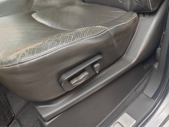 2012 Nissan Pathfinder III Рестайлинг, серебристый, 2600000 рублей - вид 22