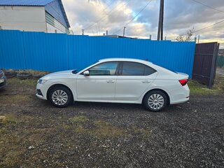 2021 Skoda Octavia IV (A8), белый, 2150000 рублей, вид 5