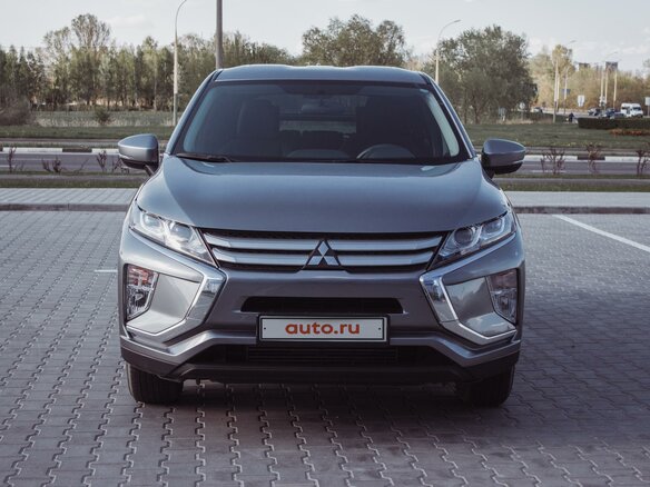 2018 Mitsubishi Eclipse Cross I, серый, 1630000 рублей - вид 1