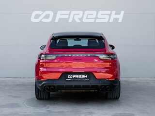 2021 Porsche Cayenne Coupé III, красный, 12880000 рублей, вид 4