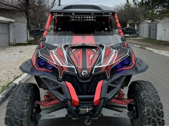 2015 BRP Can-Am Maverick 1000R, белый, 1100000 рублей