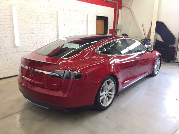 2013 Tesla Model S P85 I, красный - вид 4