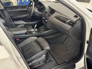 2017 BMW X3 30d xDrive II (F25) Рестайлинг, белый, 2700000 рублей, вид 4