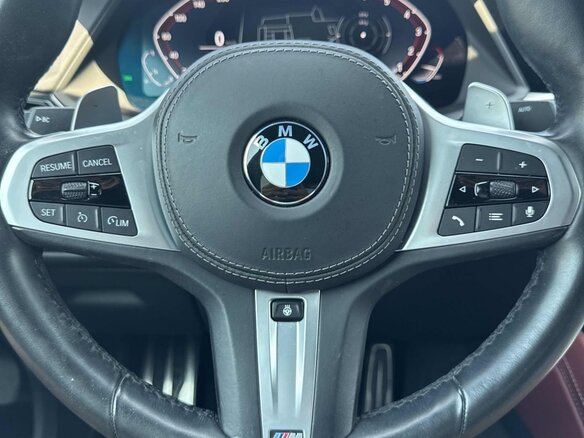 2021 BMW X6 40i III (G06), белый, 7500000 рублей - вид 7