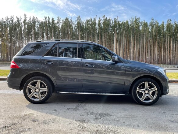 2014 Mercedes-Benz M-Класс 350 CDI III (W166), серый, 3350000 рублей - вид 3