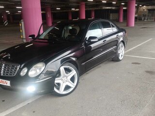 2007 Mercedes-Benz E-Класс 230 III (W211, S211) Рестайлинг, чёрный, 1100000 рублей, вид 1