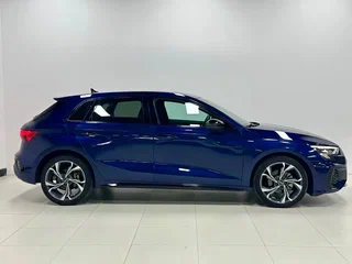 2023 Audi A3 Sportback 35 TFSI IV (8Y), синий, 2199000 рублей, вид 5