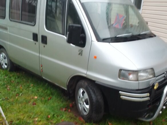 1998 Peugeot Boxer, серебристый, 700000 рублей - вид 1