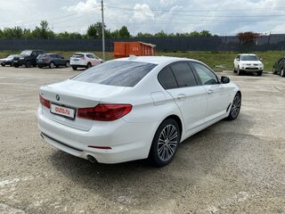 2017 BMW 5 серии 520d xDrive VII (G30/G31/G38), белый, 3200000 рублей, вид 5