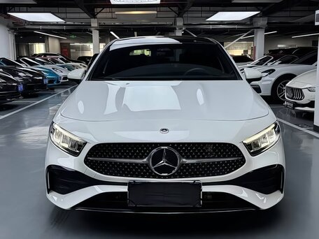 2023 Mercedes-Benz A-Класс 180 Long IV (W177) Рестайлинг, белый, 1990000 рублей, вид 2
