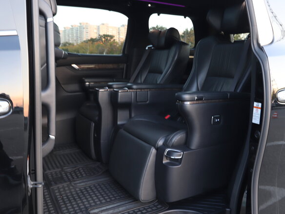 2019 Toyota Alphard III Рестайлинг, чёрный, 5400000 рублей - вид 34