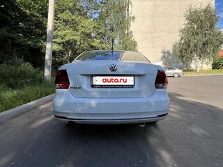 2018 Volkswagen Polo V Рестайлинг, белый, 1650000 рублей, вид 5