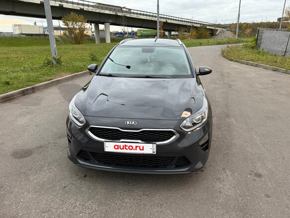 2019 Kia Ceed III, серый, 1299900 рублей - вид 3