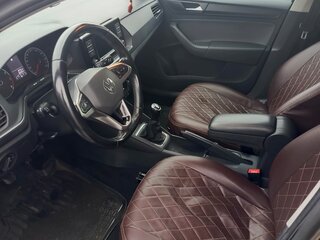 2020 Volkswagen Polo VI, коричневый, 1450000 рублей, вид 4
