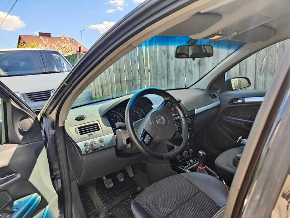 2008 Opel Astra H Рестайлинг, чёрный, 490000 рублей - вид 10