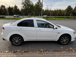 2012 Mitsubishi Lancer X Рестайлинг, белый, 535000 рублей, вид 2