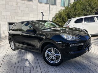 2013 Porsche Cayenne II (958), чёрный, 3000000 рублей, вид 3