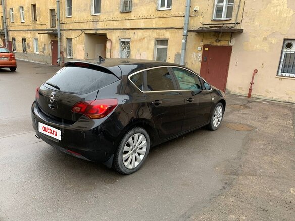 2011 Opel Astra J, чёрный, 820000 рублей - вид 5