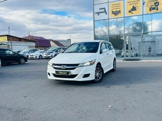 2010 Honda Stream II Рестайлинг, белый, 1049000 рублей, вид 1