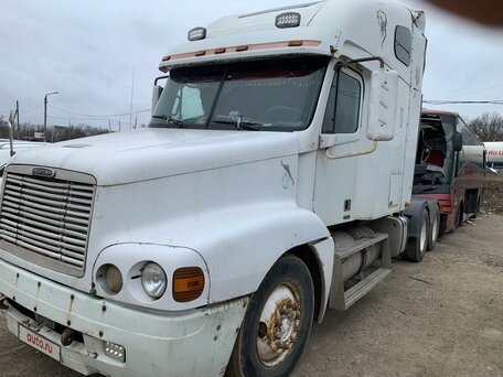 1999 Freightliner Century Class, белый, 1600000 рублей, вид 2