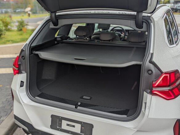 2026 BMW X3 Long 30L xDrive IV (G45/G48), чёрный, 6400000 рублей - вид 23