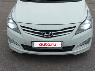 2014 Hyundai Solaris I Рестайлинг, белый, 890000 рублей, вид 1