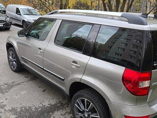 2017 Skoda Yeti I Рестайлинг, бежевый, 1800000 рублей, вид 4