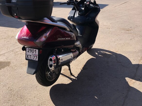 2009 Honda Silver Wing 600, красный, 390000 рублей - вид 2