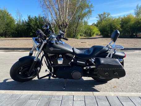 2008 Harley-Davidson Fat Bob, чёрный, 790000 рублей, вид 5