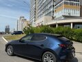 2020 Mazda 3 IV (BP), синий, 1650000 рублей - вид 3