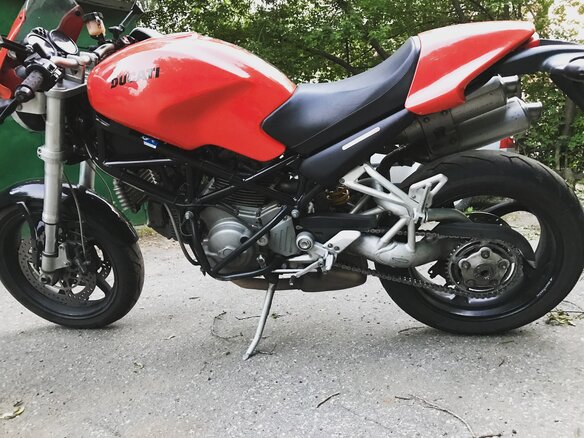 2006 Ducati Monster S2R, красный