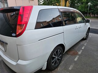 2003 Nissan Presage II, белый, 530000 рублей, вид 3