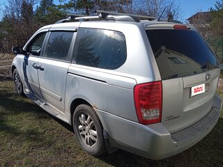 2010 Kia Carnival Grand II, серый, 900000 рублей, вид 3