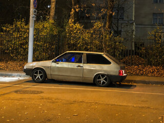 2000 Lada (ВАЗ) 2108, серебристый, 130000 рублей, вид 3