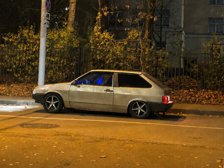 2000 Lada (ВАЗ) 2108, серебристый, 130000 рублей, вид 3