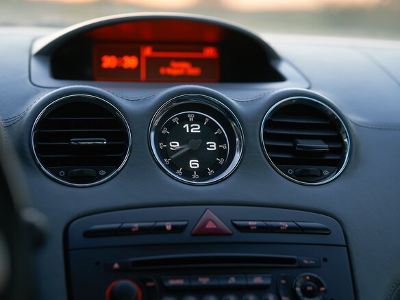2010 Peugeot RCZ I, серый - вид 19