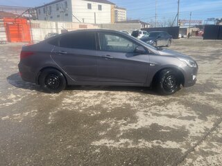 2016 Hyundai Solaris I Рестайлинг, серый, 850000 рублей, вид 2