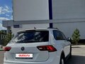 2021 Volkswagen Tiguan II Рестайлинг, белый, 2080000 рублей - вид 3