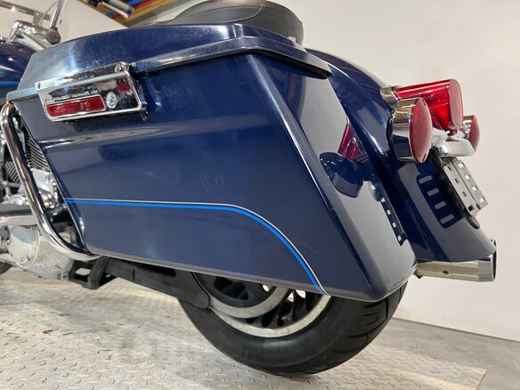 2010 Harley-Davidson Road King, синий, 610000 рублей - вид 21
