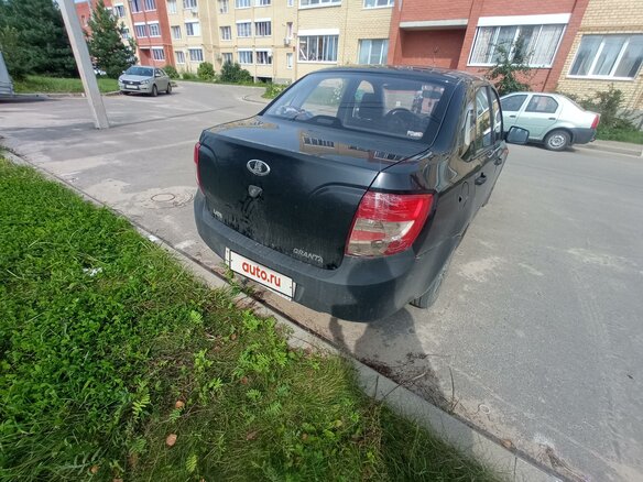 2012 Lada (ВАЗ) Granta I, чёрный, 350000 рублей - вид 2