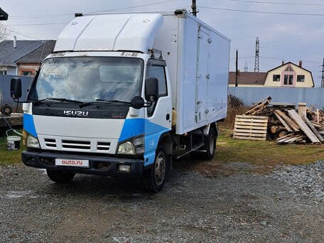 2004 Isuzu Elf (N-series), белый, 2100000 рублей, вид 1