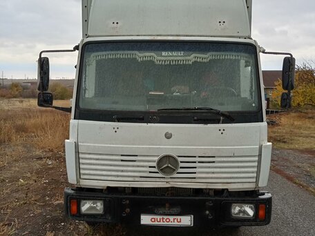1992 Mercedes-Benz 814, белый, 1100000 рублей, вид 2
