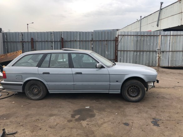 1994 BMW 5 серии 530i III (E34), серый - вид 3