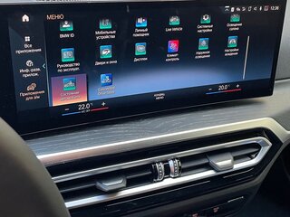 2023 BMW 3 серии 320i xDrive VII (G2x) Рестайлинг, чёрный, 6000000 рублей, вид 4