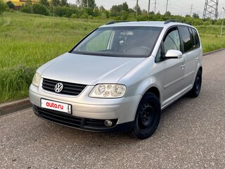 2005 Volkswagen Touran I, серебристый, 560000 рублей, вид 1