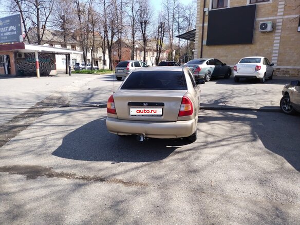 2004 Hyundai Accent ТагАЗ II, коричневый, 400000 рублей - вид 2