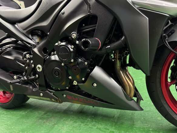 2020 Suzuki GSX-S 1000, серый, 995000 рублей - вид 21