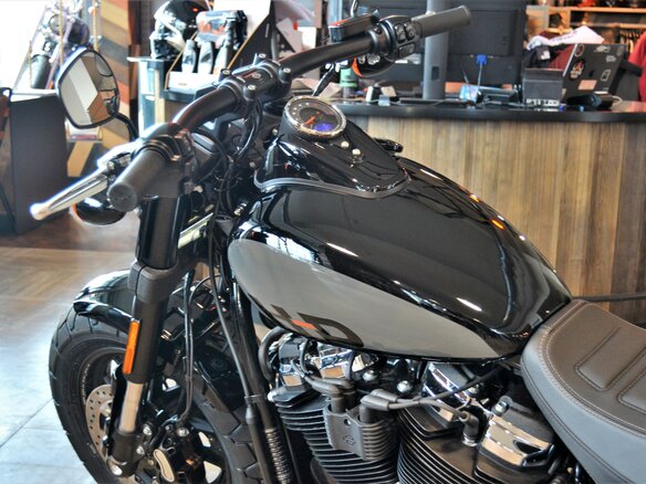 2024 Harley-Davidson Fat Bob, чёрный, 3350000 рублей - вид 14