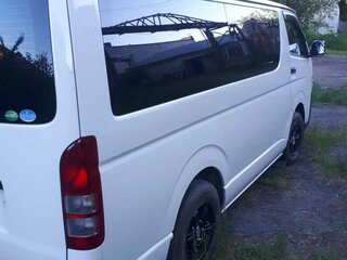 2018 Toyota HiAce H200 Рестайлинг, белый, 3900000 рублей, вид 2